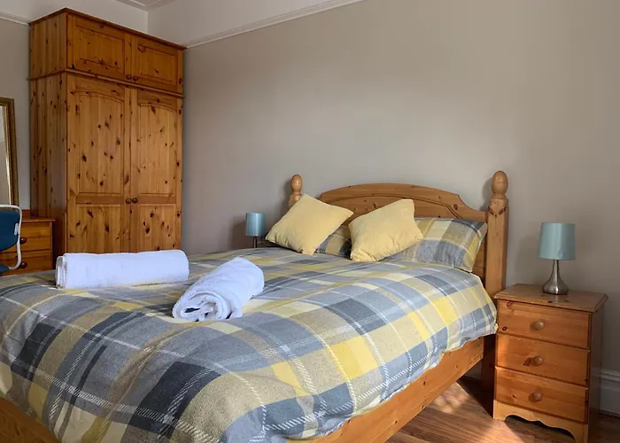 Lovely Rooms In Somerset